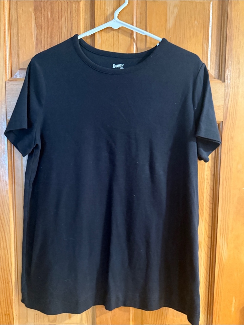 Duluth trading company black short sleeve tee size xlarge .